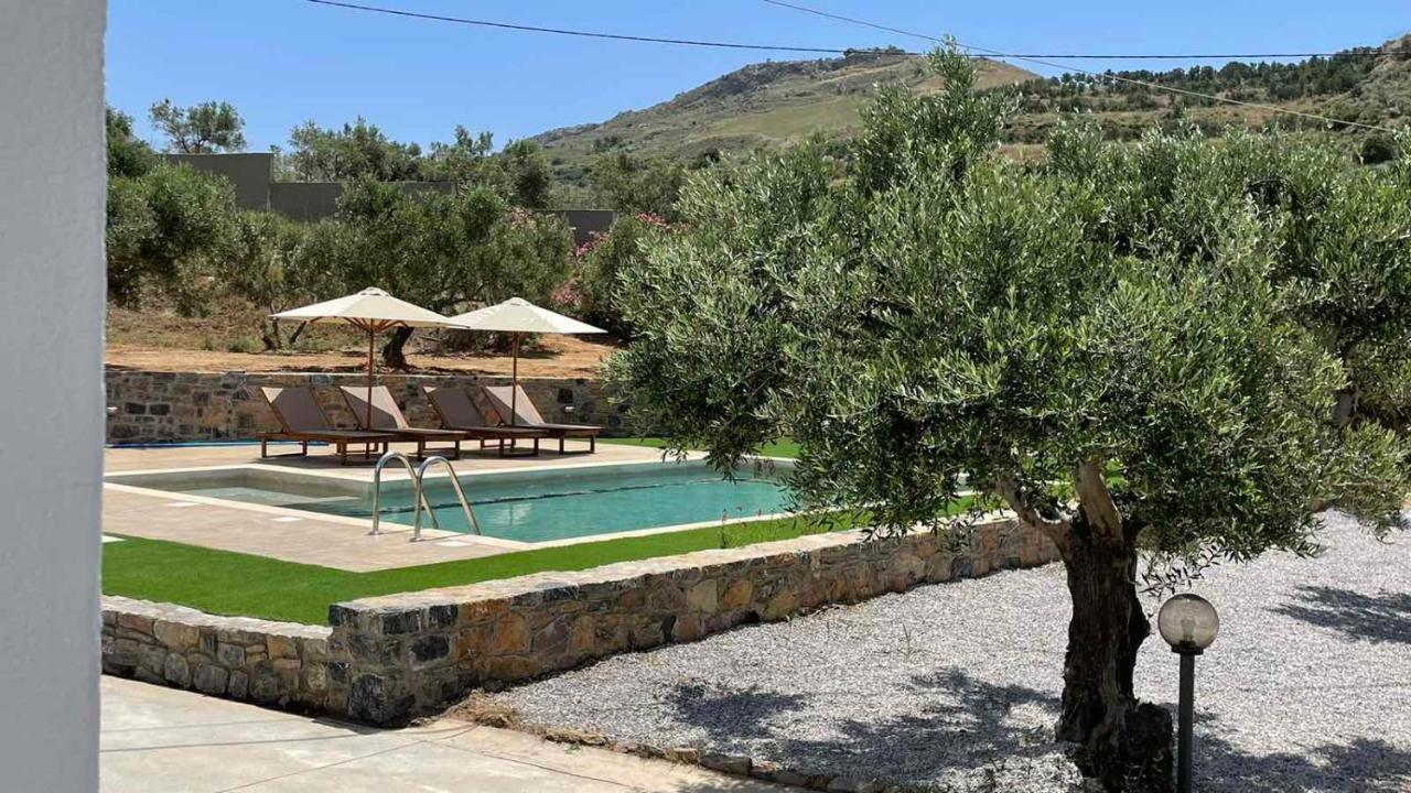 Villa Drosia - Nature Getaway! 플라키아스 외부 사진